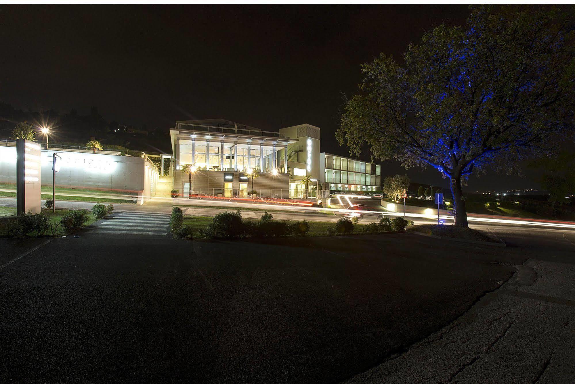 Hotel Horizon Montegranaro Luaran gambar